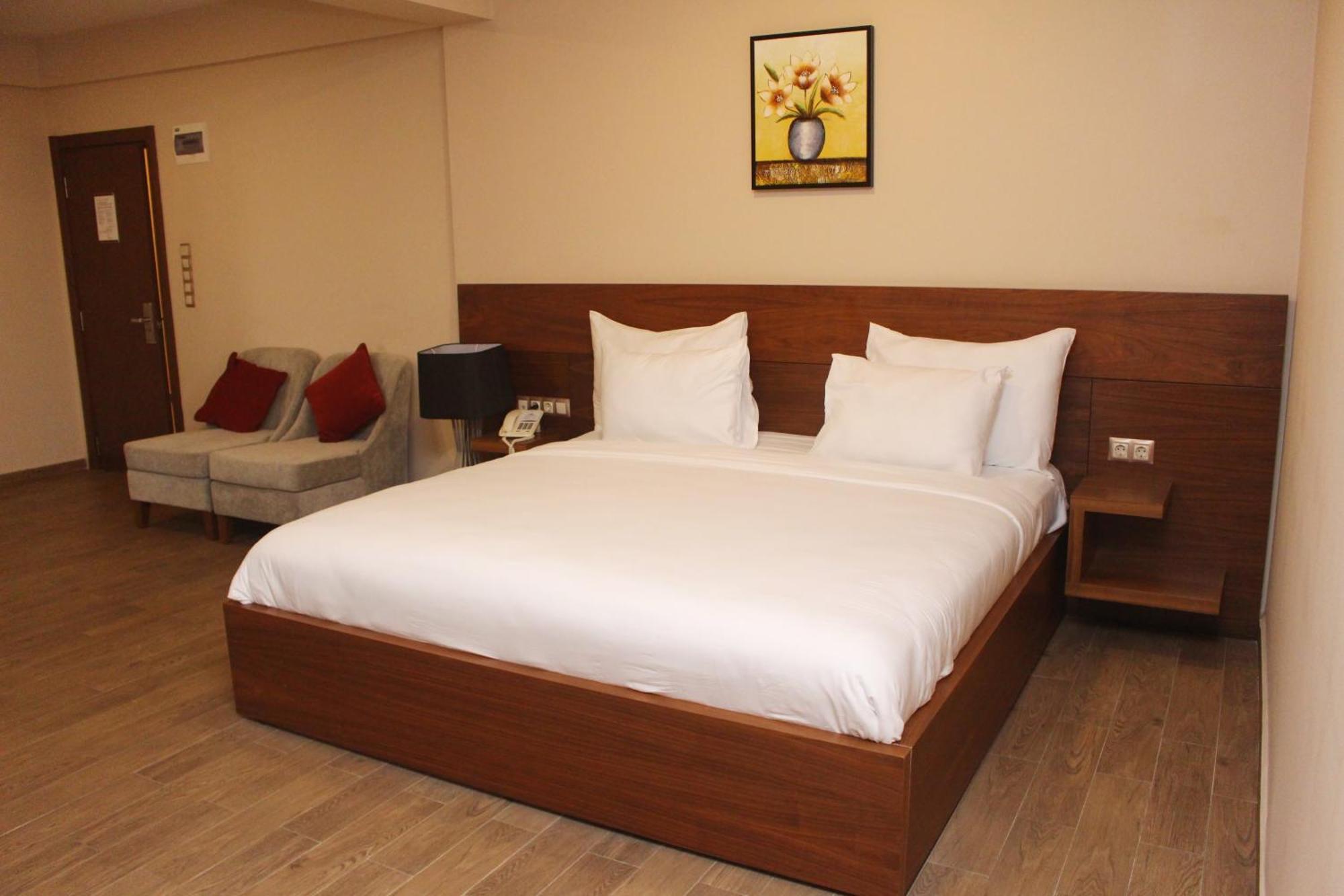Ah Hotel And Conferences Madina Zewnętrze zdjęcie