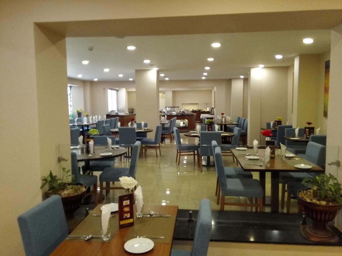 Ah Hotel And Conferences Madina Zewnętrze zdjęcie